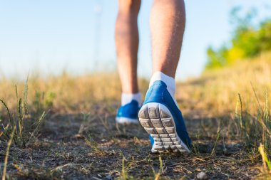 Adam çalışan ayak