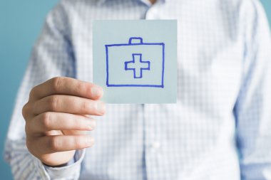Kağıt üstünde ecza kutsal kişilerin resmi