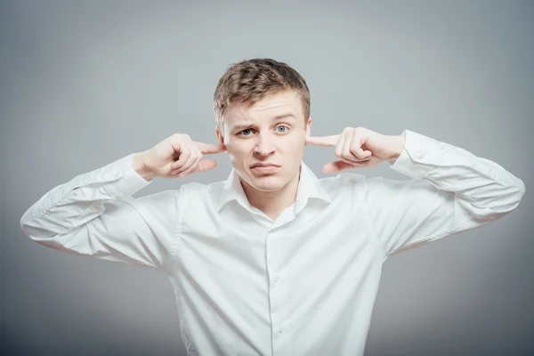 Man gevouwen zijn oren — Stockfoto