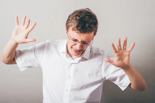 Homme geste arrêter avec les mains — Photo