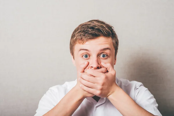 Man closes her mouth — Stock Photo, Image