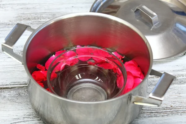 Homemade production of rose water — Stock Photo, Image