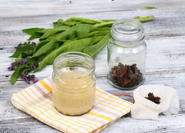 Alternatif Tıp, karakafes merhem kemiklere iyi filtreleme