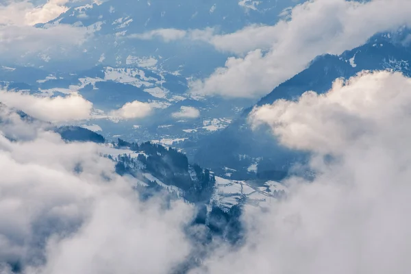 Regardez vers la vallée — Photo