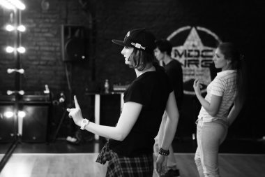 Moscow, Rusya Federasyonu - 15 Mart 2015 - gençler Mdc Nrg Studio Hip Hop, dans dersine