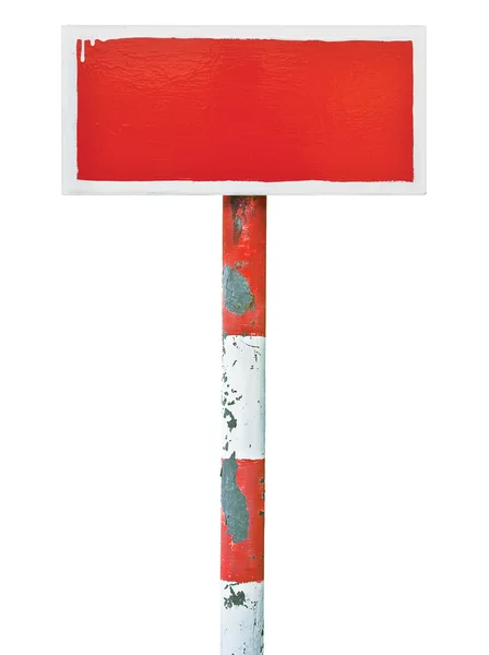 Yatay metal tabela kopya alan arka plan kırmızı el boyaması yasağı uyarı işareti kurulu, paslı izole boş boş tabela tabelasını paslı grunge vintage beyaz kutup sonrası eski yaşlı yıpranmış — Stok fotoğraf
