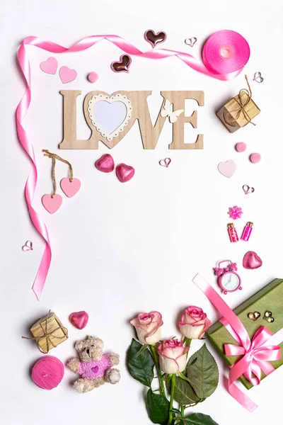 Feliz Dia Dos Namorados Flores Rosas Texto Amor Corações Presentes — Fotografia de Stock