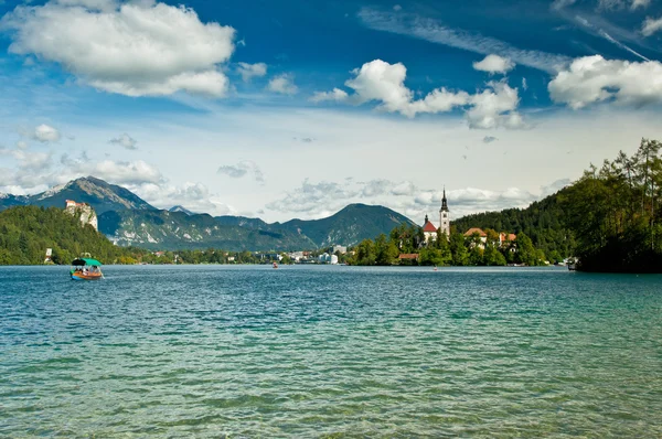 Lake Bled in summer day — Stock Photo, Image
