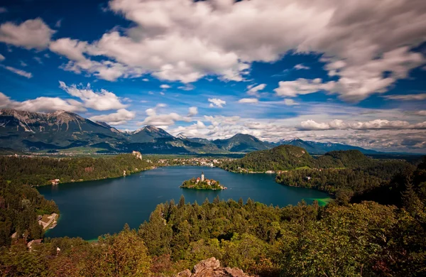 Bledské jezero v letní den — Stock fotografie