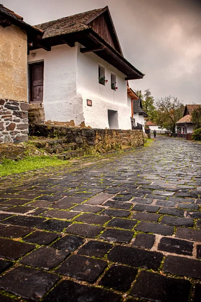 Casas Piedra Tradicionales Casco Antiguo Hollk Hungría — Foto de Stock