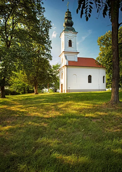 Capela Pequena Szantodpuszta Hungria — Fotografia de Stock