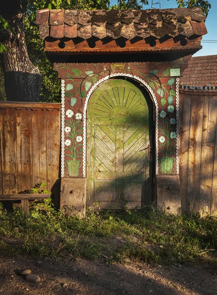 Traditional Carved Wooden Gate Transylvania — Stock Photo, Image