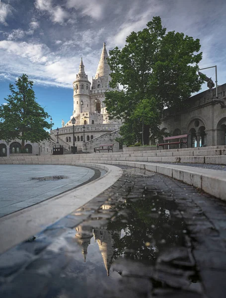 Balıkçı Kalesi Budapeşte Gün Batımında — Stok fotoğraf