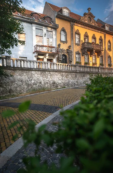 Bonitas Casas Antiguas Corvin Ter Plaza Corvin Budapest —  Fotos de Stock