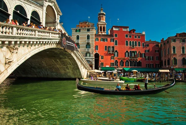 Narrow canal with boat — Stock Photo, Image