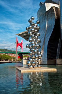Guggenheim Museum in Bilbao clipart
