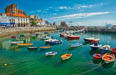 Liman Castro Urdiales, İspanya
