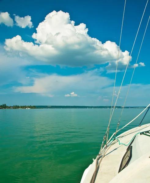 Vacker båt på Balaton — Stockfoto