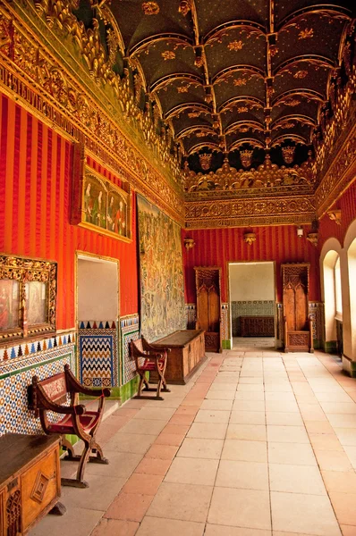 Innenraum des berühmten Alcazars von Segovia — Stockfoto