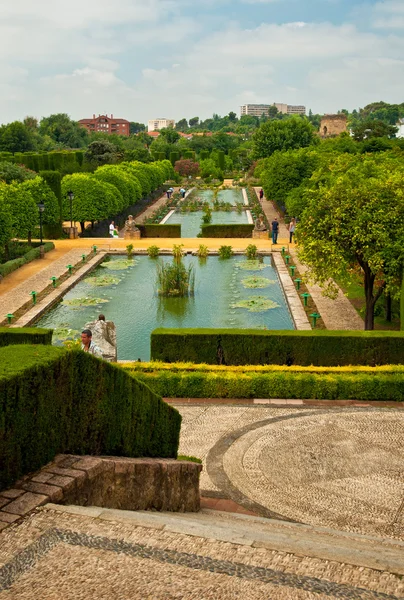 Jardines en el Alcázar de los Reyes Cristianos — Foto de Stock