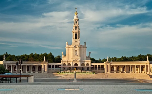 Santuário de Nossa Senhora de Fátima em Fátima, Portugal — Fotografia de Stock