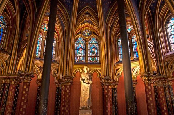 Ünlü Saint Chapelle iç — Stok fotoğraf