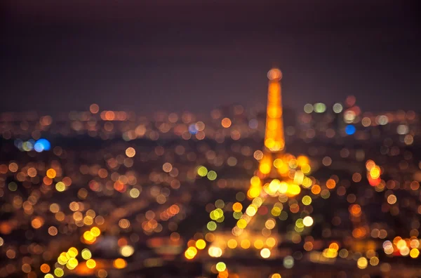 Torre Eiffel em Paris ao pôr-do-sol — Fotografia de Stock