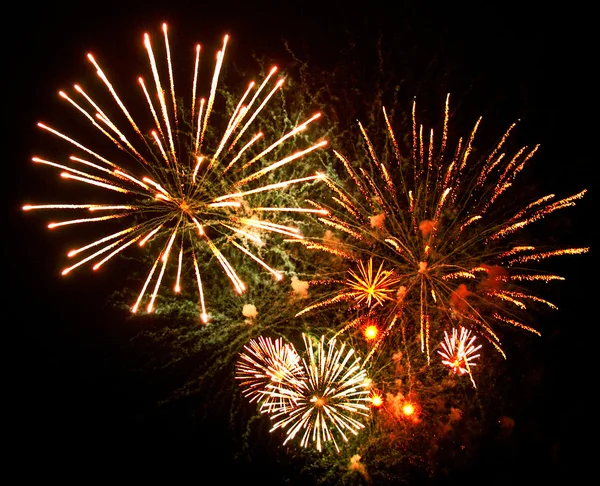 Fuegos artificiales de color en negro — Foto de Stock