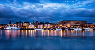 Güzel bir akşam cityscape