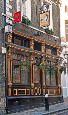 Londra'nın tipik İngiliz pub