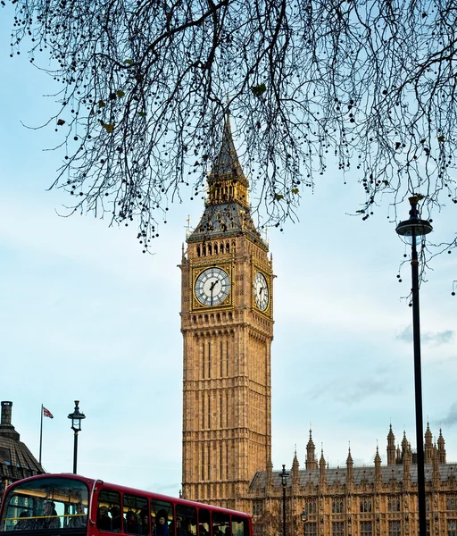 Биг Бен в Лондоне — стоковое фото
