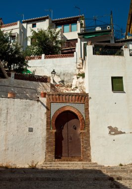 eski şehrin sokaklarında