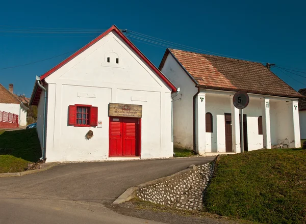 Schöne alte weinkeller in palkonya — Stockfoto