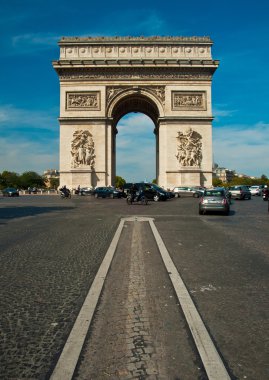 Zafer Takı, Paris, Fransa