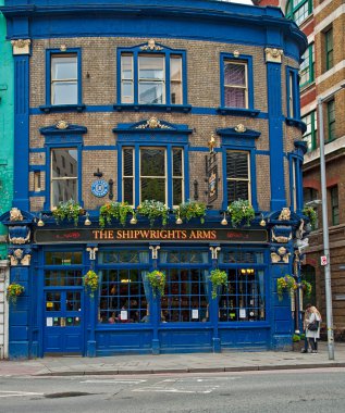 Londra'nın tipik İngiliz pub