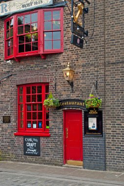 Londra'nın tipik İngiliz pub