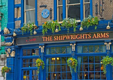 Londra'nın tipik İngiliz pub