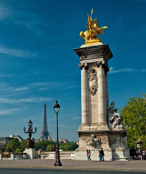 Вид на город и достопримечательности Парижа — стоковое фото
