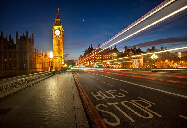 Big Ben al tramonto colorato — Foto Stock