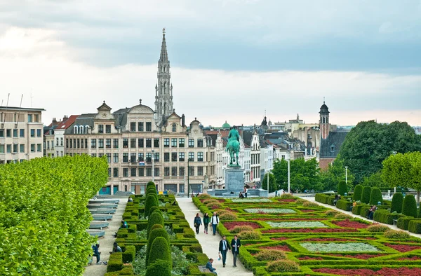 Bonito parque en Bruselas en un día brillante —  Fotos de Stock