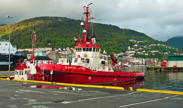 Barcos y yates en el puerto de Bergen —  Fotos de Stock