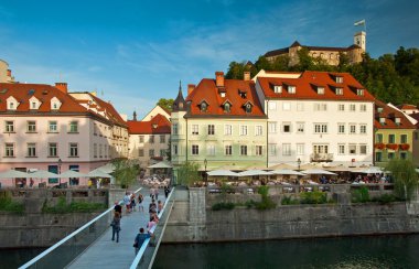 Ljubljana eski kasaba güzel evlerde