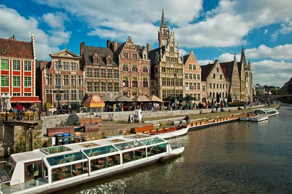 Canals of Amsterdam and streets — Stock Photo, Image