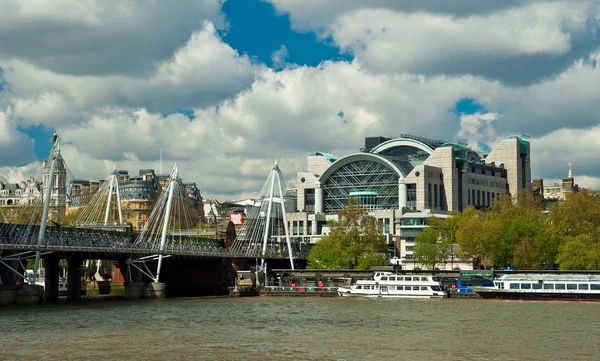 Pemandangan indah di London dengan Sungai Thames — Stok Foto