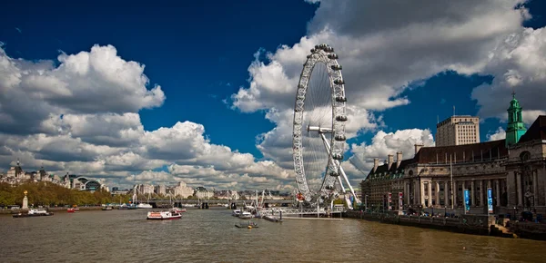 Das londoner auge am südufer, england — Stockfoto