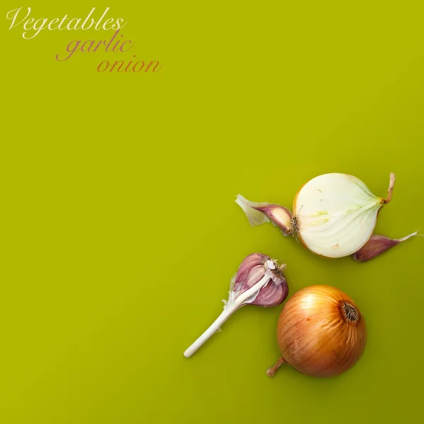 Onions with garlic background — Stock Photo, Image