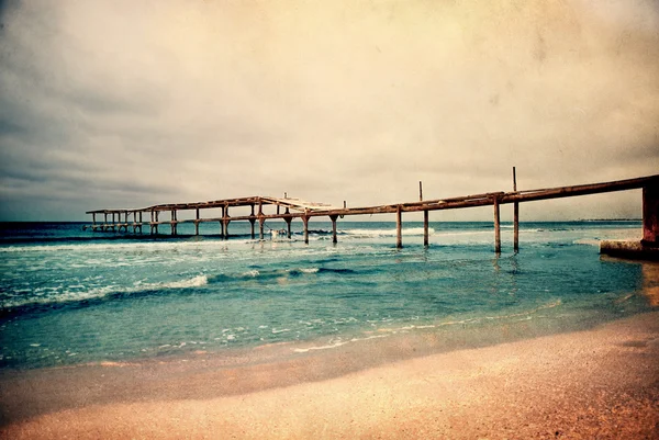 Ahşap pier.retro tarzı resim. — Stok fotoğraf