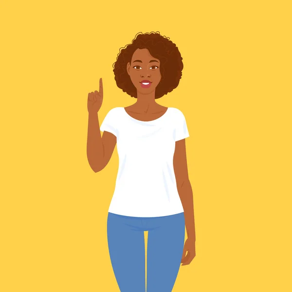 身穿休闲装 头发为非洲风格的漂亮黑人妇女笑着 手指指向头顶上方的某个地方 适用于动画 — 图库矢量图片
