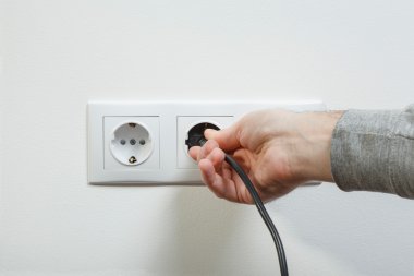 Elektrik kablosu soketi bağlantısı