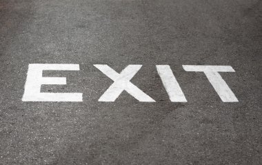 Asfalt doku yüzeye çıkış yol işareti